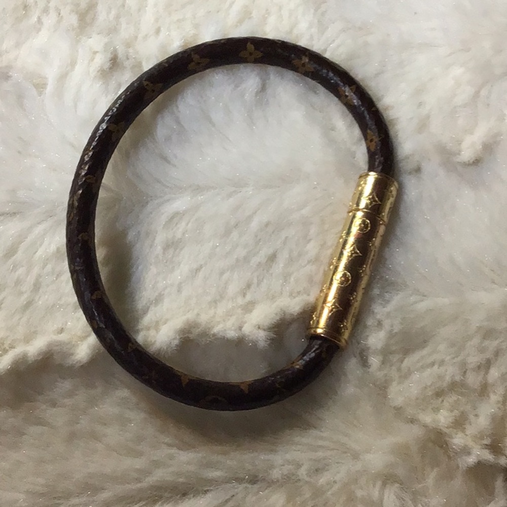 Louis Vuitton monogram bracelet - Picture 3 of 7